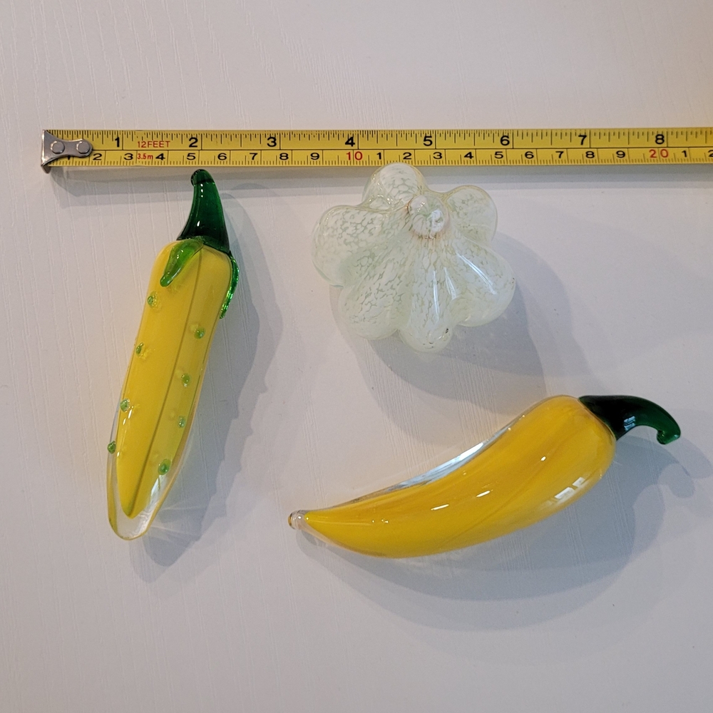 Vintage Hand-Blown Glass Garlic & Yellow Chili Peppers Decorative Kitchen Art
